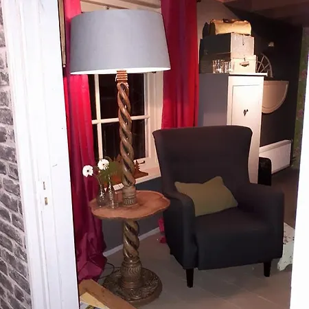 فندق مبيت وإفطار De Logeerkamer *